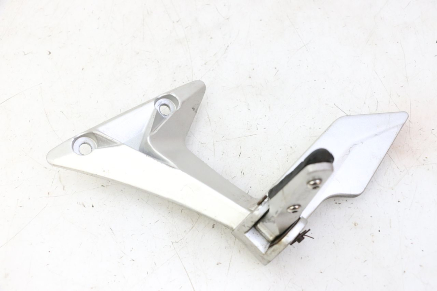 photo de REAR LEFT FOOTREST MOUNT STAHO FH 50 (2018 - 2019) - Component detail