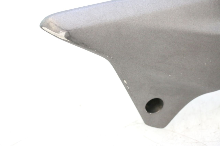photo de REAR LEFT FOOTREST MOUNT HONDA FJS SILVER WING SILVERWING 400 (2005 - 2008) - Markings and original references