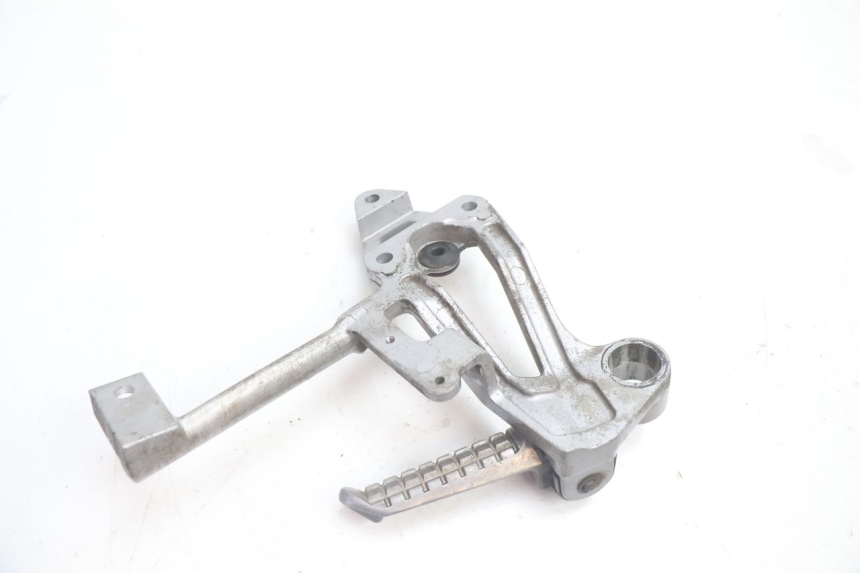 photo de REAR LEFT FOOTREST MOUNT KAWASAKI GPX F ZX750F 750 (1986 - 1990) - Product overview