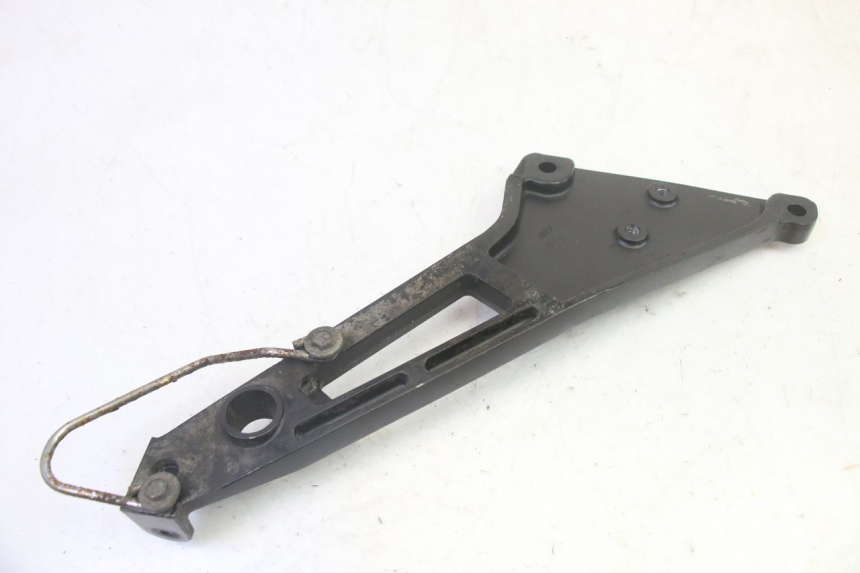photo de REAR LEFT FOOTREST MOUNT KAWASAKI GPZ RX 1000 (1986 - 1988) - Product overview