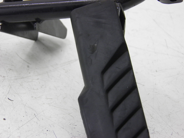 photo de REAR LEFT FOOTREST MOUNT HONDA FES S-WING SWING ABS 125 (2007 - 2015) - Product overview