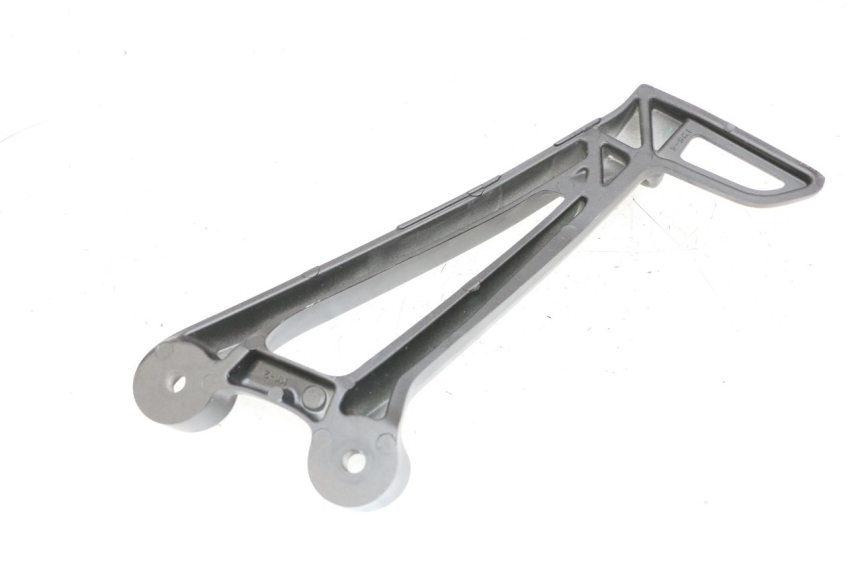 photo de REAR LEFT FOOTREST MOUNT YAMAHA MT-07 MT07 ABS 700 (2018 - 2020) - Component detail