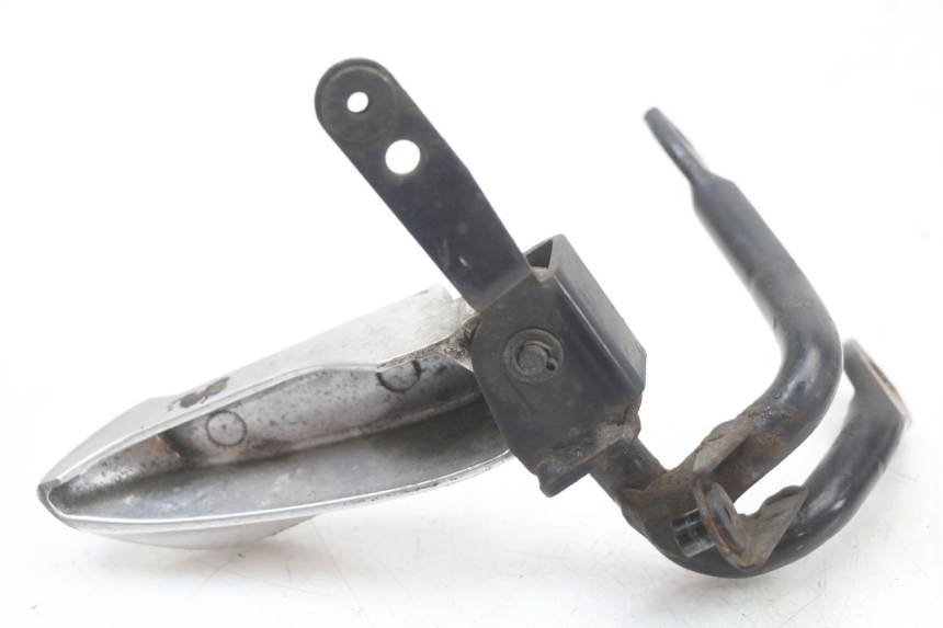 photo de REAR LEFT FOOTREST MOUNT HONDA NHX LEAD 110 (2008 - 2010) - Alternative perspective