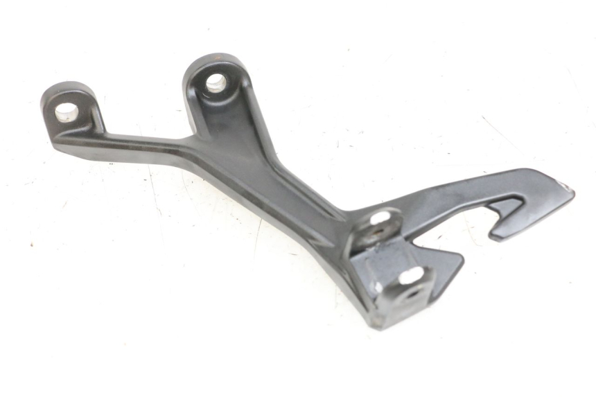photo de REAR LEFT FOOTREST MOUNT KAWASAKI NINJA 400 (2018 - 2023) - Main view