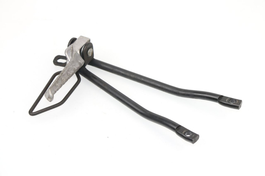 photo de REAR LEFT FOOTREST MOUNT APRILIA TUONO 125 (2003 - 2005) - Component detail