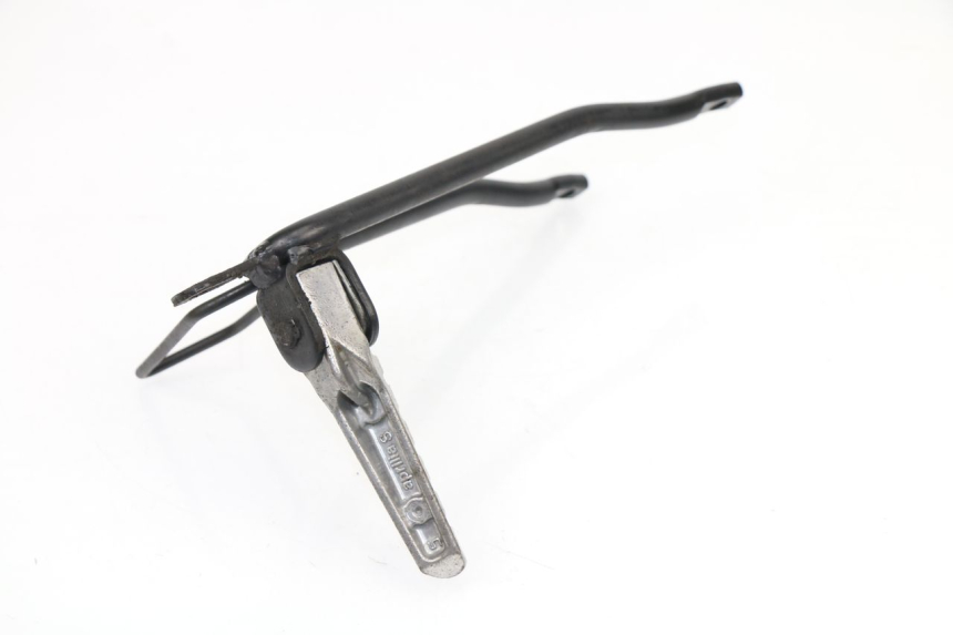 photo de REAR LEFT FOOTREST MOUNT APRILIA TUONO 125 (2003 - 2005) - Zoom on usage condition