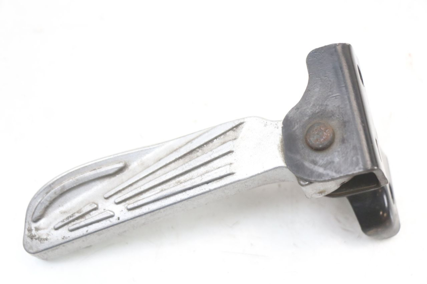 photo de REAR LEFT FOOTREST MOUNT PEUGEOT TWEET 125 (2018 - 2021) - Component detail