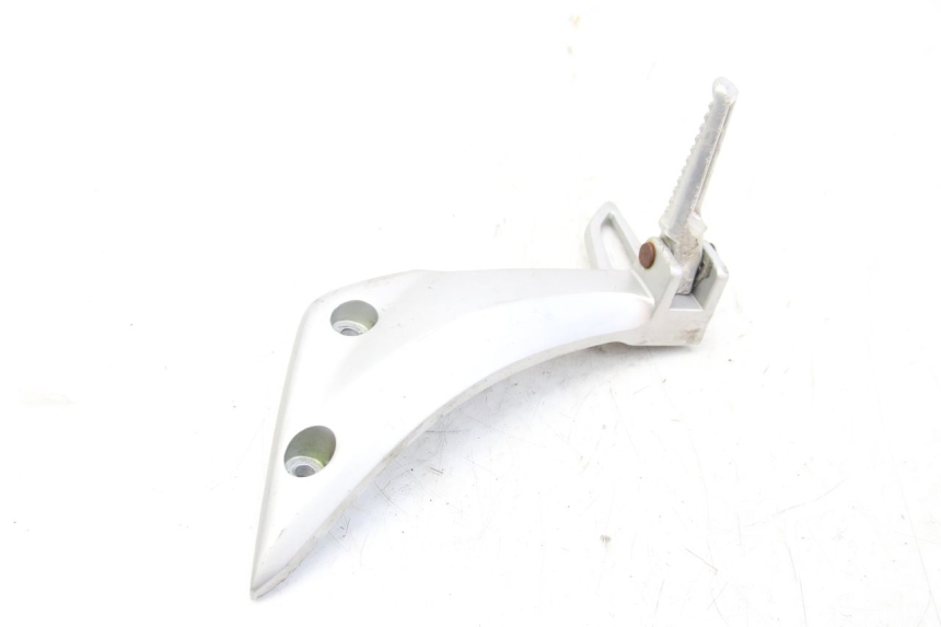 photo de REAR LEFT FOOTREST BRACKET HONDA VISION NSC R 50 (2013 - 2015) - Component detail