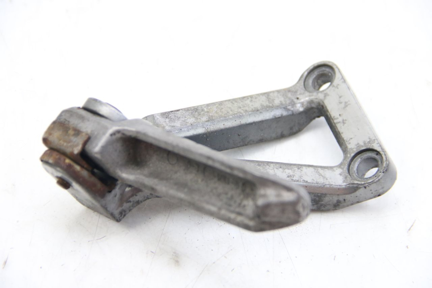 photo de LEFT REAR FOOTREST MOUNT KAWASAKI ZX-6R ZX6R 600 (1995 - 1997) - Product overview