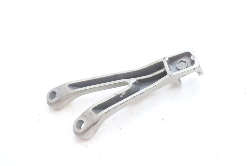 photo de REAR LEFT FOOTREST MOUNT KAWASAKI ZX-6R ZX6R 600 (2000 - 2002) - Product overview