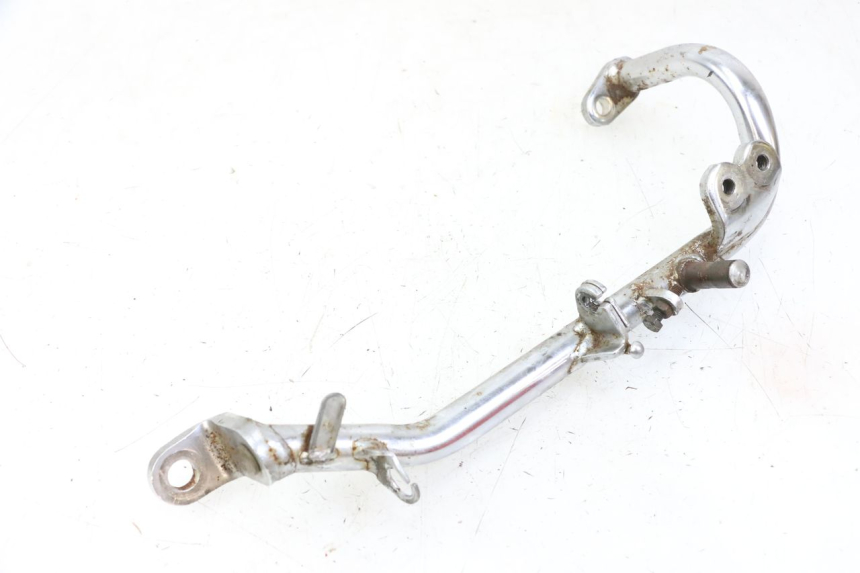 photo de FRONT RIGHT FOOTREST MOUNT YAMAHA XV VIRAGO 535 (1988 - 2004) - Technical close-up