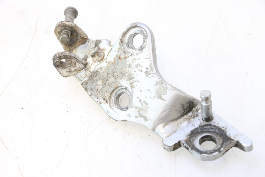 photo de FRONT LEFT FOOTREST MOUNT HONDA CRF CR-F 125 (2020 - 2021) - Main view