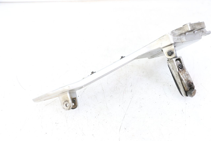 photo de LEFT FRONT FOOTREST BRACKET YAMAHA FJR ABS 1300 (2006 - 2012) - Component detail