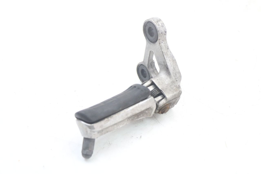 photo de FRONT LEFT FOOTREST MOUNT HONDA CBR F 1000 (1993 - 1996) - Zoom on usage condition
