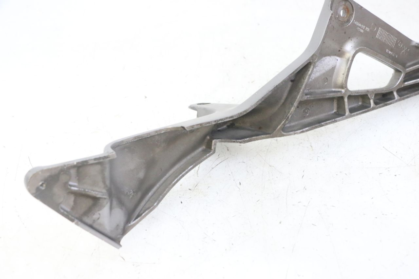 photo de FRONT LEFT FOOTREST MOUNT HONDA NTV DEAUVILLE ABS 700 (2007 - 2016) - Component detail