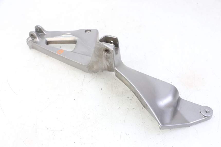 photo de FRONT LEFT FOOTREST MOUNT HONDA NTV DEAUVILLE ABS 700 (2007 - 2016) - Product overview