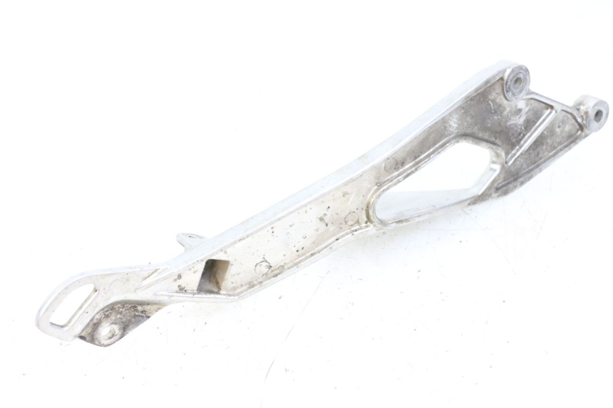 photo de FRONT LEFT FOOTREST MOUNT YAMAHA TDM ABS 900 (2002 - 2014) - Product overview