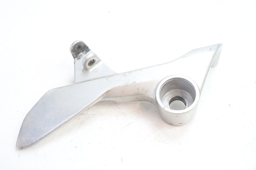 photo de LEFT FRONT FOOTREST BRACKET HONDA VFR FI RC46 800 (1998 - 2001) - Product overview
