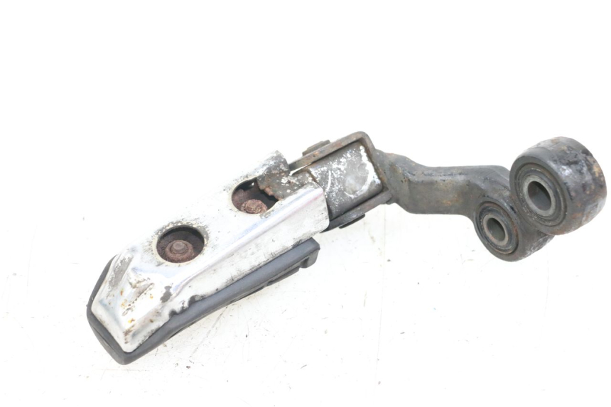 photo de FRONT LEFT FOOTREST MOUNT YAMAHA XJ F 900 (1983 - 1994) - Zoom on usage condition