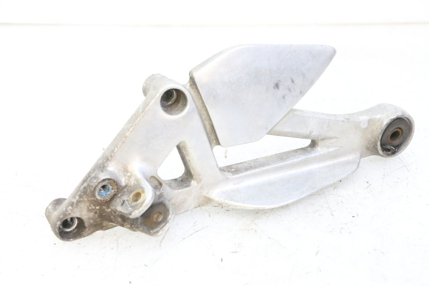 photo de FRONT LEFT FOOTREST MOUNT YAMAHA XJN DIVERSION 600 (2000 - 2003) - Main view