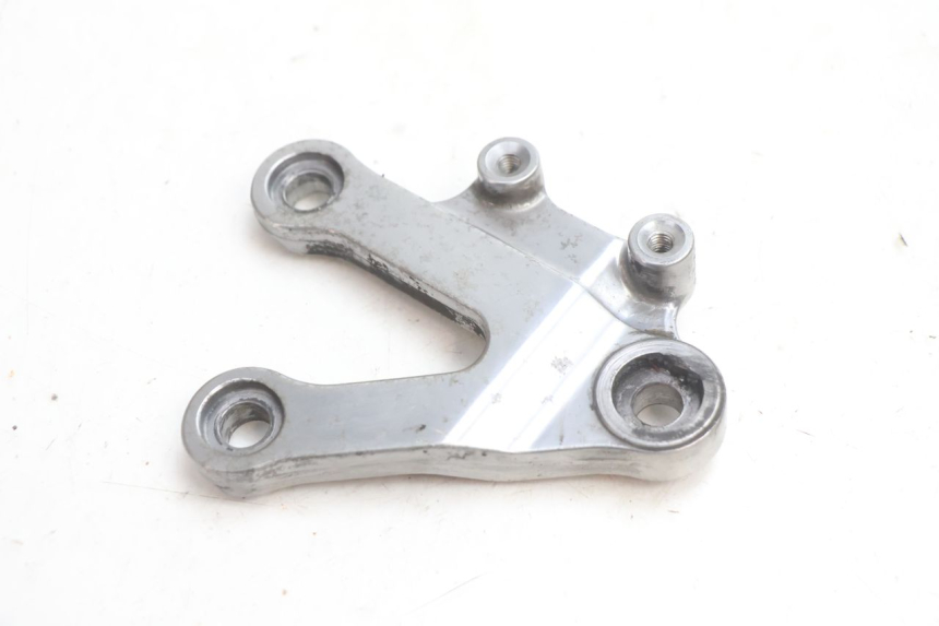 photo de FRONT LEFT FOOTREST MOUNT KAWASAKI ZX-6R ZX6R 600 (2000 - 2002) - Main view