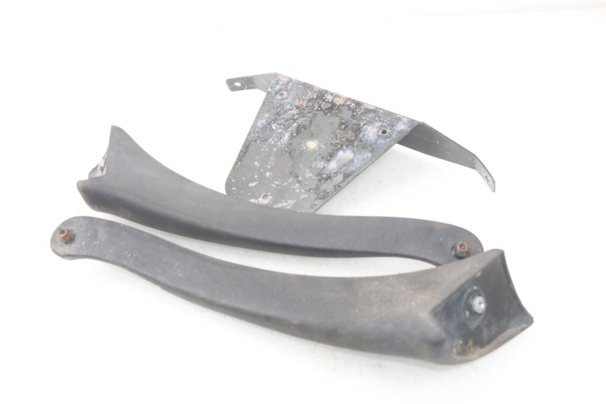 photo de PLATE TOP BOX PIAGGIO SKIPPER 125 (2000 - 2004) - Alternative perspective