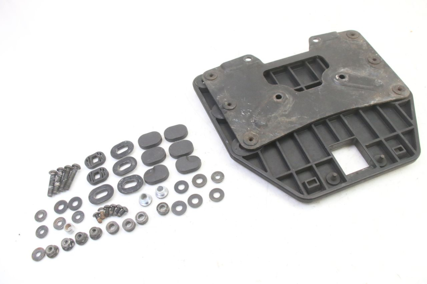 photo de PLATE TOP BOX HONDA ST PAN EUROPEAN 1300 (2002 - 2013) - Surface and material condition