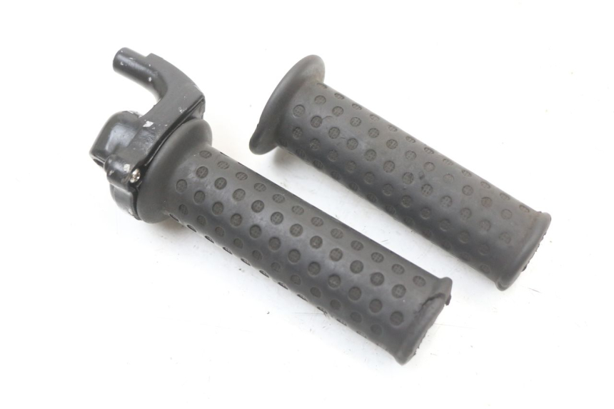 photo de THROTTLE GRIP APRILIA SR MOTARD 50 (2012 - 2018) - Component detail