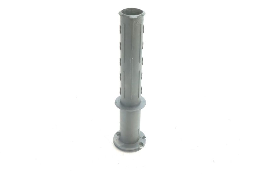 photo de THROTTLE GRIP APRILIA ATLANTIC S 125 (2010 - 2013) - Surface and material condition