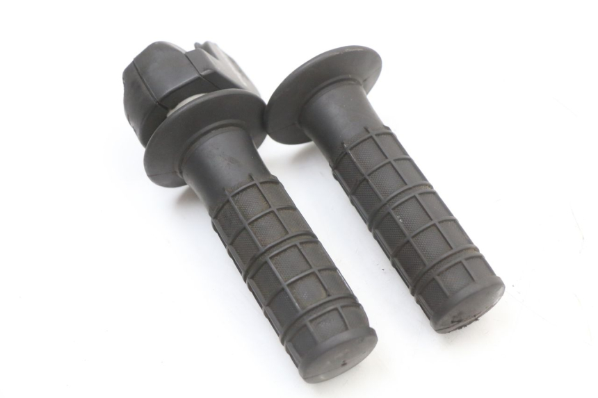 photo de THROTTLE GRIP SHERCO CITY CORP 125 (2003 - 2007) - Zoom on usage condition