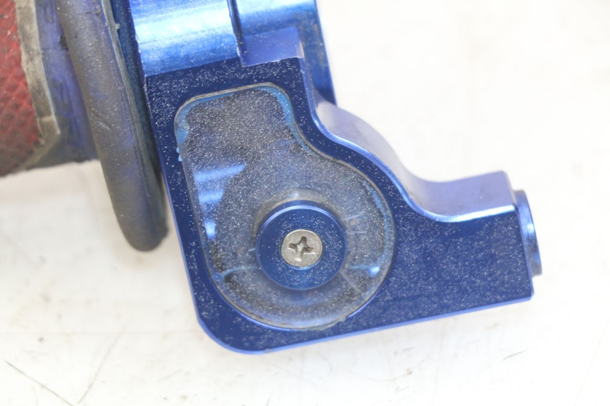 photo de THROTTLE GRIP HONDA CR 125 (1995 - 1997) - Technical close-up