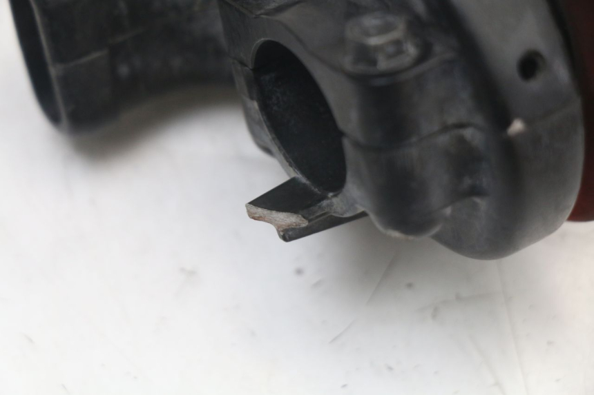 photo de THROTTLE GRIP HONDA CRF R 250 (2020 - 2021) - Alternative perspective