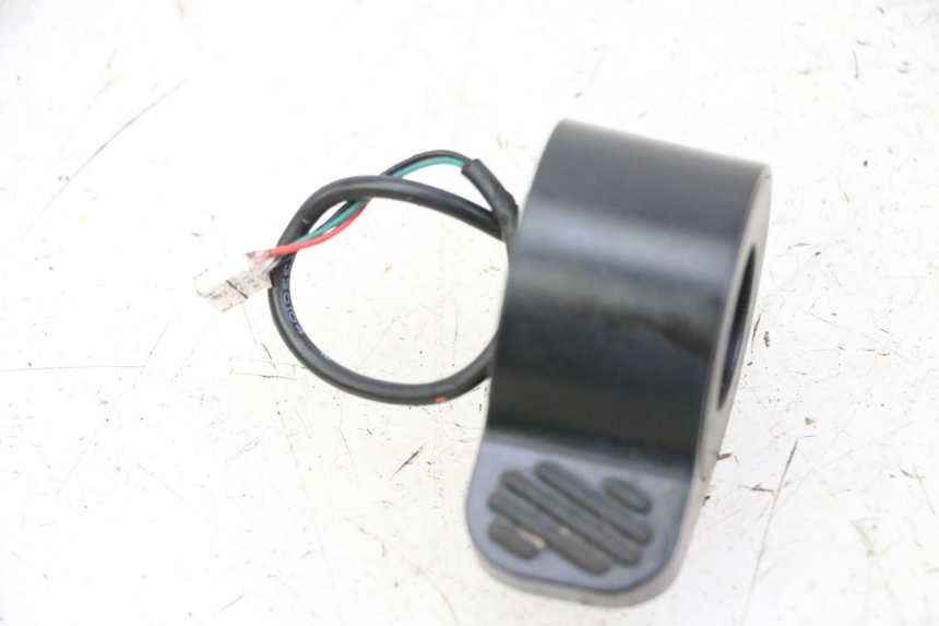 photo de THROTTLE GRIP SEGWAY NINEBOT F40E 1 - Main view