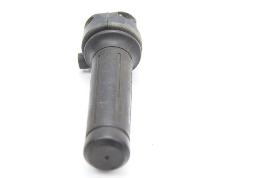 photo de THROTTLE GRIP HONDA FES PANTHEON 125 (2003 - 2007) - Component detail