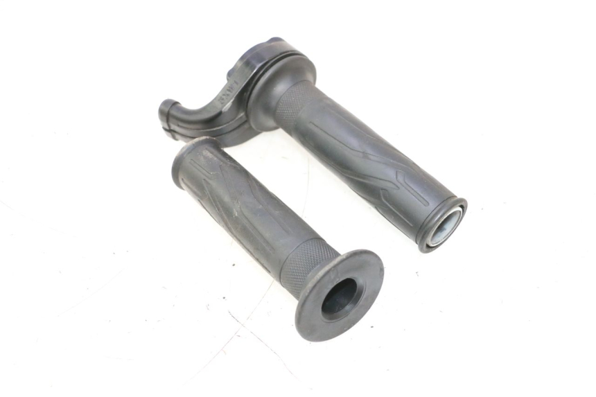 photo de THROTTLE GRIP YAMAHA FJR 1300 (2001 - 2005) - Main view