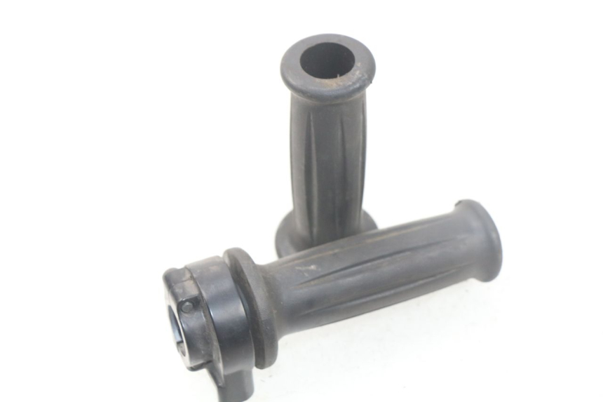 photo de THROTTLE GRIP MBK FLIPPER 115 (2013 - 2017) - Main view