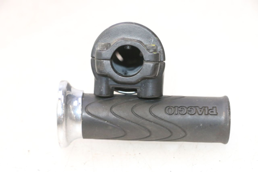 photo de THROTTLE GRIP PIAGGIO LIBERTY IGET 4T 50 (2015 - 2020) - Component detail
