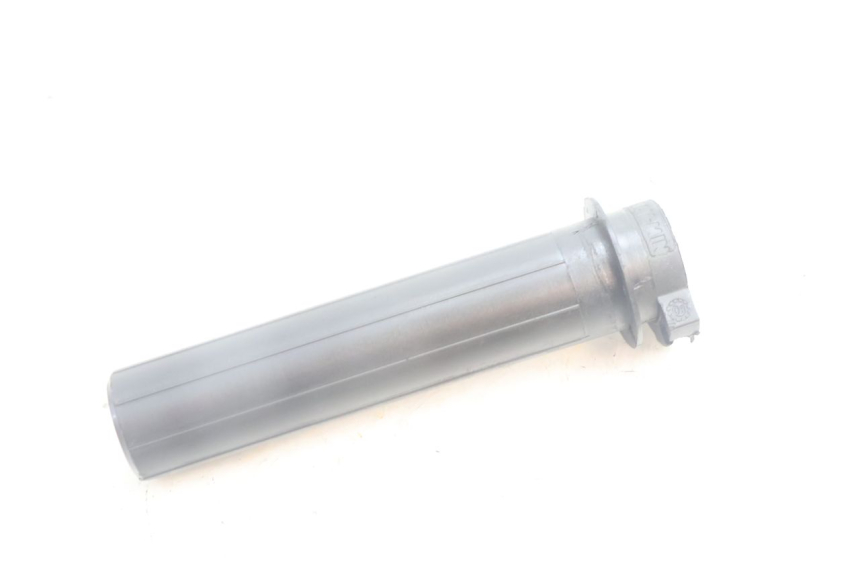 photo de THROTTLE GRIP PEUGEOT LUDIX BLASTER 50 (2006 - 2014) - Alternative perspective