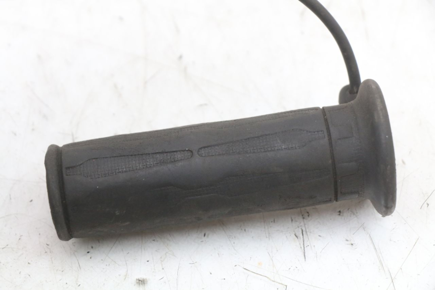 photo de THROTTLE GRIP PIAGGIO MP3 LT 400 (2007 - 2012) - Component detail
