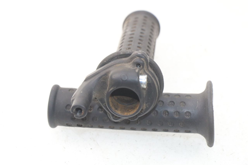 photo de THROTTLE GRIP PIAGGIO MP3 125 (2006 - 2014) - Component detail