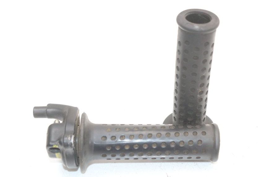 photo de THROTTLE GRIP PIAGGIO MP3 125 (2006 - 2014) - Component detail