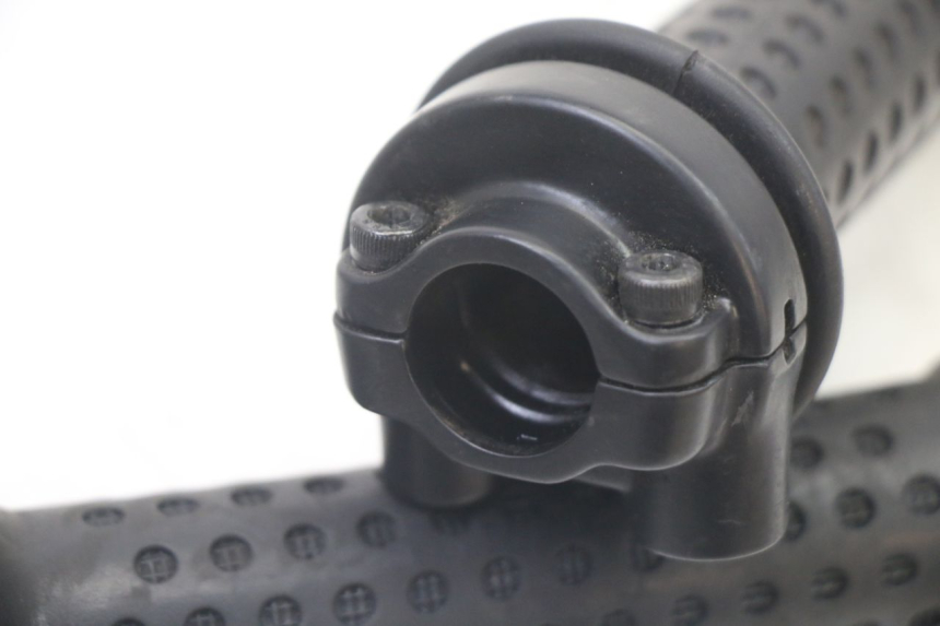 photo de THROTTLE GRIP PIAGGIO MP3 500 (2011 - 2015) - Zoom on usage condition