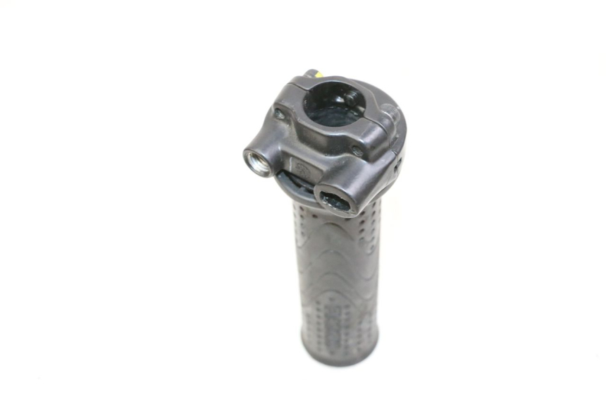 photo de THROTTLE GRIP PIAGGIO MP3 500 (2014 - 2017) - Component detail