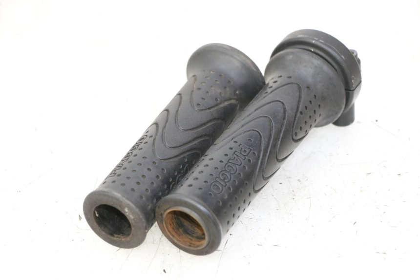 photo de THROTTLE GRIP PIAGGIO MP3 500 (2011 - 2015) - Product overview