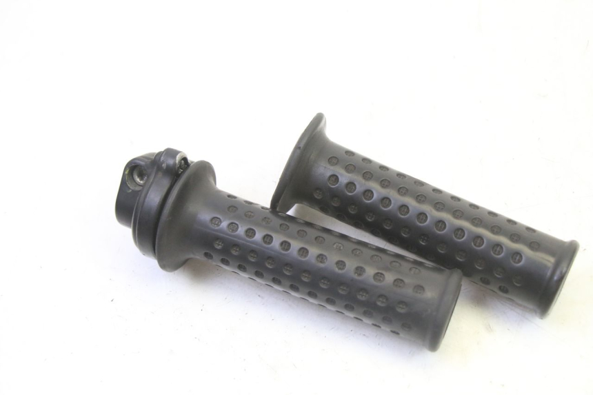 photo de THROTTLE GRIP PIAGGIO MP3 125 (2006 - 2014) - Component detail