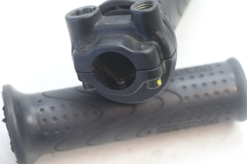photo de THROTTLE GRIP PIAGGIO MP3 500 (2016 - 2018) - Technical close-up