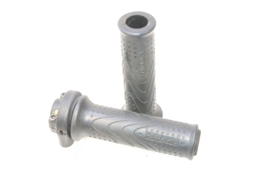 photo de THROTTLE GRIP PIAGGIO MP3 500 (2011 - 2015) - Main view