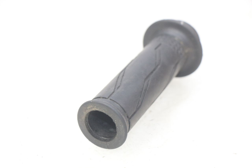 photo de THROTTLE GRIP YAMAHA N-MAX NMAX 125 (2017 - 2020) - Component detail