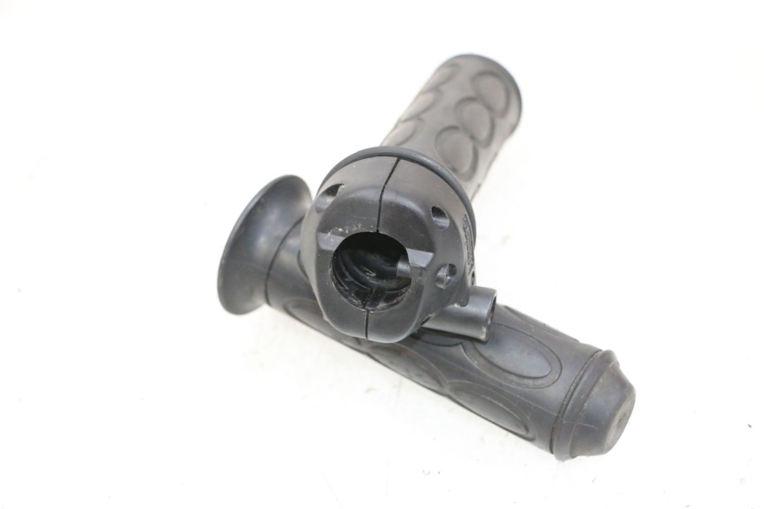 photo de THROTTLE GRIP YAMAHA NEO'S NEOS 2T 50 (1998 - 2007) - Component detail