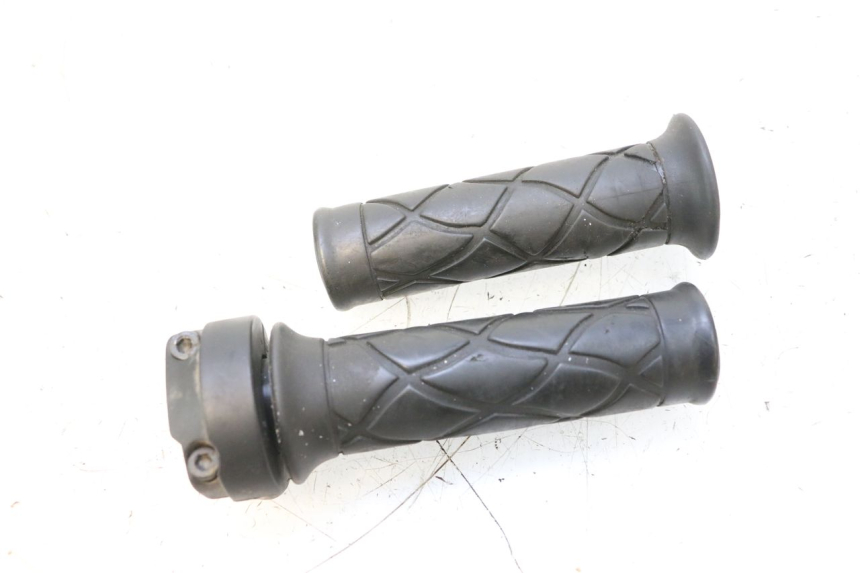photo de THROTTLE GRIP YAMAHA NEOS NEO'S 4T 50 (2008 - 2016) - Main view